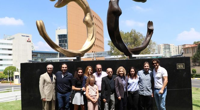 SE INAUGURA ESCULTURA DEL MAESTRO JOSÉ SACAL EN HUIXQUILUCAN