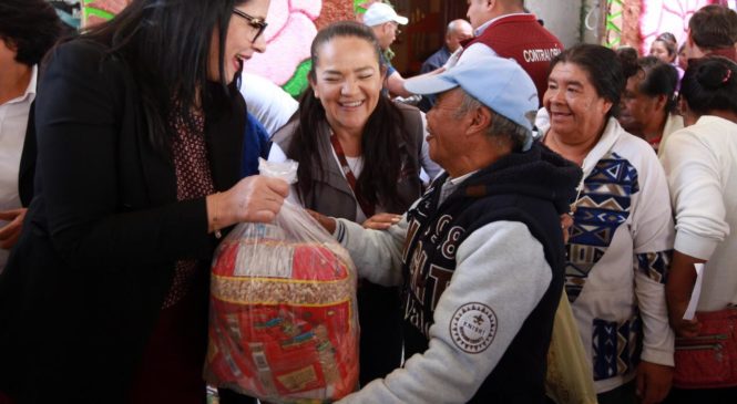 LLEVAN JORNADA DE SERVICIOS A SANTIAGO TEPATLAXCO