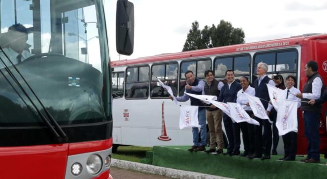 GOBERNADOR EDOMÉX DA BANDERAZO DE SALIDA A 50 UNIDADES ECOLÓGICAS DE TRANSPORTE PÚBLICO