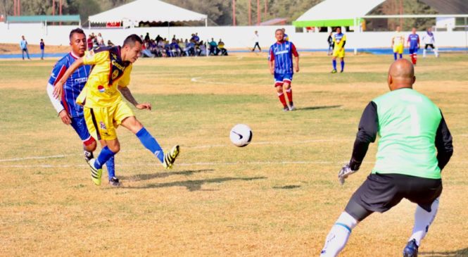 TRIUNFAN LEYENDAS DEL AMÉRICA Y CRUZ AZUL EN CUAUTITLÁN IZCALLI