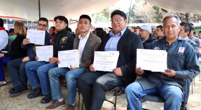 RECONOCEN A 26 CIUDADANOS EN LA EDAYO CUAUTITLÁN IZCALLI