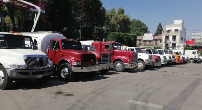 OPDM ABASTECE DE AGUA CON PIPAS ANTE EL BAJO SUMINISTRO DE ALGUNAS COLONIAS EN TLALNEPANTLA