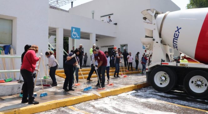 REALIZAN SANITIZACIÓN EN CENTRO ADMINISTRATIVO DE TLALNEPANTLA ORIENTE