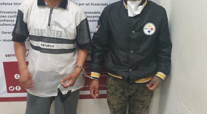 DETIENEN A CUATRO SUJETOS POR ROBO CON VIOLENCIA EN NAUCALPAN