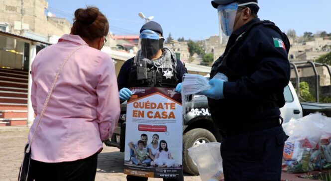 PROTEGEN A POLICÍAS DE NAUCALPAN ANTE COVID-19