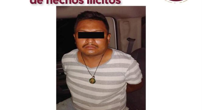 DETIENEN A TAXISTA QUE SE DEDICABA A ROBAR EN TLALNEPANTLA