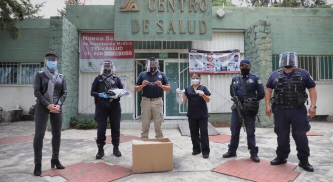 ENTREGA POLICÍA DE NAUCALPAN INSUMOS AL HOSPITAL MAXIMILIANO RUIZ CASTAÑEDA