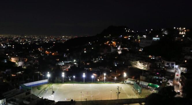 LLEVAN MÚSICA POPULAR Y ÓPERA A VECINOS DE CHIMALPA DESDE LA AZOTEA