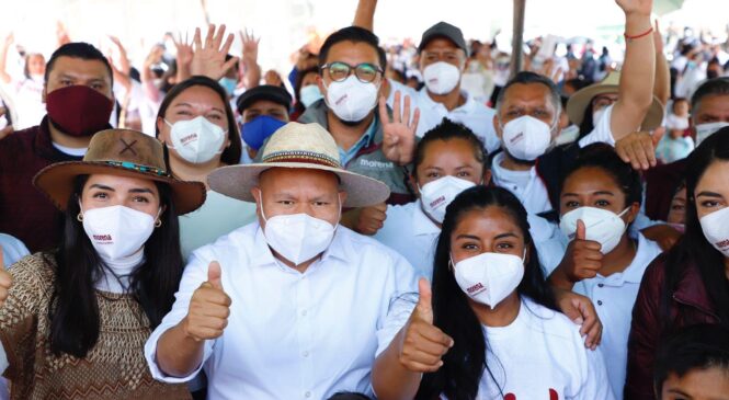 SE COMPROMETE RACIEL PÉREZ CON VECINOS DE TEPEOLULCO PARA CONTINUAR CON RECONSTRUCCIÓN DE CALLES