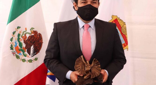 OBTIENE HUIXQUILUCAN PREMIO EN DERECHOS HUMANOS HUMANIZA 2020