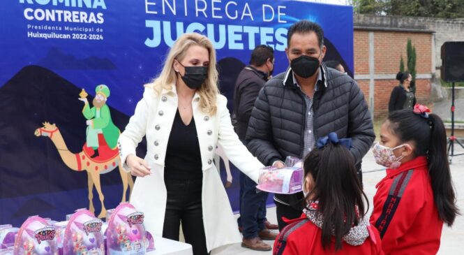 APARECEN LOS REYES MAGOS EN ESCUELAS DE HUIXQUILUCAN