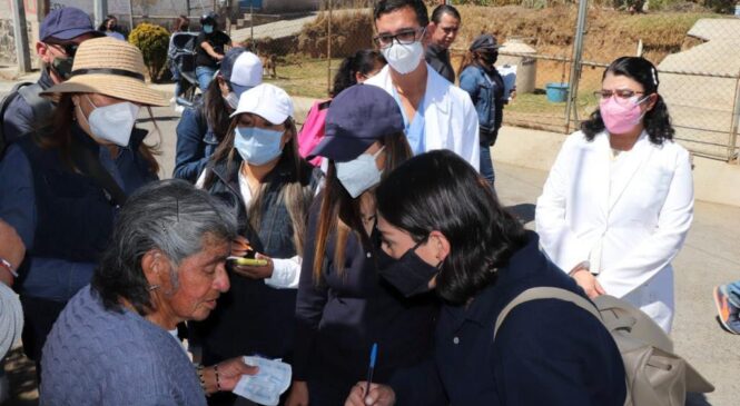 PRESERVAN LA SALUD DE LA POBLACIÓN CON RECOLECCIÓN DE ESCOMBROS EN CALLES Y HOGARES DE HUIXQUILUCAN  