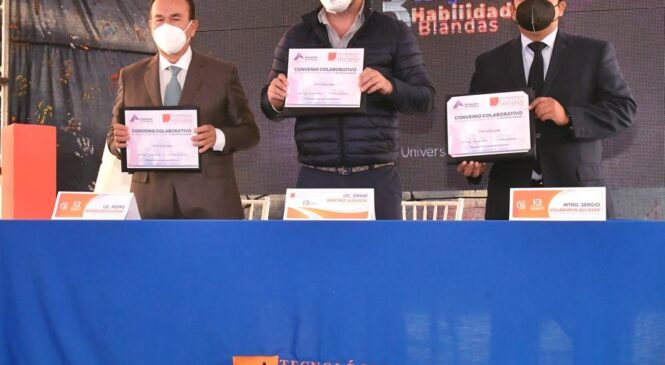 PEDRO RODRÍGUEZ FIRMA CONVENIO CON  EL TECNOLÓGICO UNIVERSITARIO ATIZAPÁN