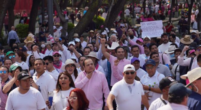 <strong>SEGUIREMOS DEFENDIENDO LA DEMOCRACIA: ENRIQUE VARGAS</strong>