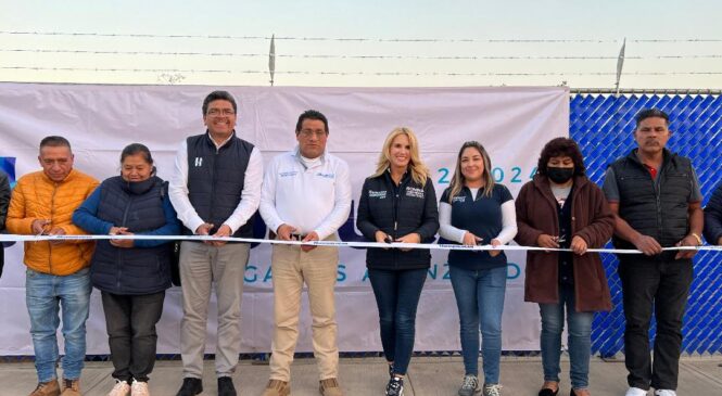 <strong>INAUGURA ROMINA CONTRERAS BAHÍA PARA TRANSPORTE PÚBLICO EN LA CARRETERA RÍO HONDO-HUIXQUILUCAN</strong>