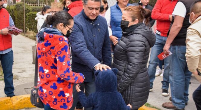 EN TLALNEPANTLA “NOS PINTAMOS SOLOS” PARA DIGNIFICAR LOS CONJUNTOS HABITACIONALES: TONY RODRÍGUEZ