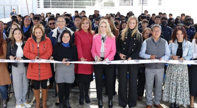 INICIA HUIXQUILUCAN CICLO ESCOLAR CON LA ENTREGA DE LA SEGUNDA ETAPA DEL BACHILLERATO DIF DE LLANO GRANDE