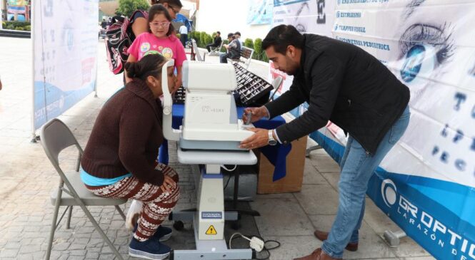 REALIZA HUIXQUILUCAN EXÁMENES DE LA VISTA PARA DETECTAR O ATENDER PADECIMIENTOS OCULARES