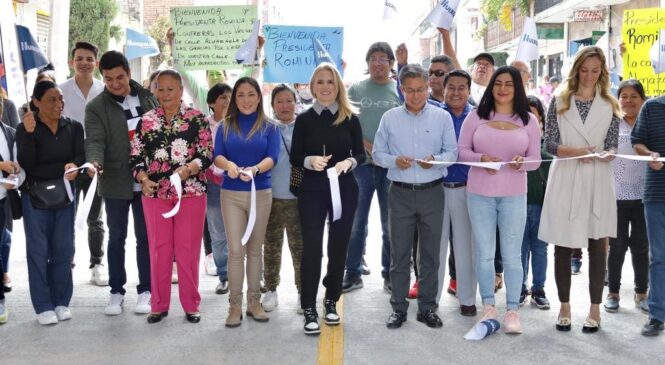 HUIXQUILUCAN ENTREGA LA REHABILITACIÓN DE LA CALLE “ALMAZÁN” EN PALO SOLO