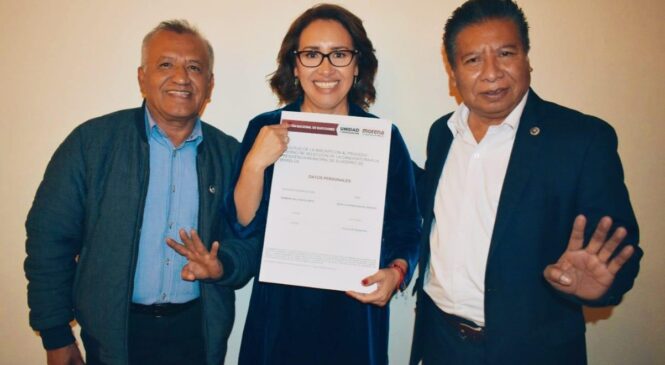 SE REGISTRA AZUCENA CISNEROS POR LA CANDIDATURA A LA ALCALDÍA DE ECATEPEC