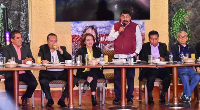 ORGANIZACIONES TRANSPORTISTAS RESPALDAN A AZUCENA CISNEROS EN ECATEPEC