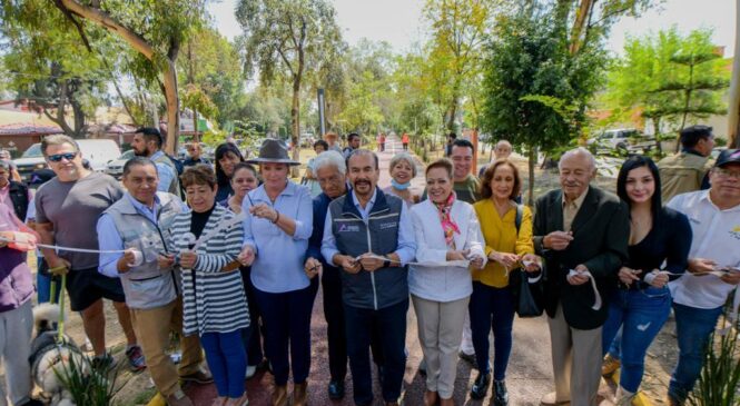 ENTREGA PEDRO RODRÍGUEZ REHABILITACIÓN DE PASEO ARBOLEDA DE LA HACIENDA