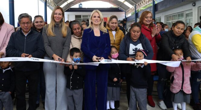 INAUGURA HUIXQUILUCAN AULA ESCOLAR EN JARDÍN DE NIÑOS DE SANTA CRUZ AYOTUXCO