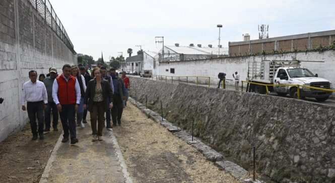 SUPERVISAN DESAZOLVE EN CAUCES COLINDANTES ENTRE NAUCALPAN Y TLALNEPANTLA