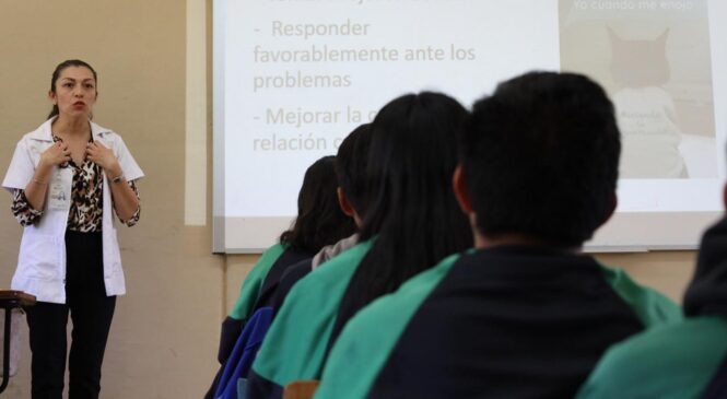 HUIXQUILUCAN CUIDA SALUD MENTAL DE ESTUDIANTES CON ORIENTACIONES Y PLÁTICAS INFORMATIVAS