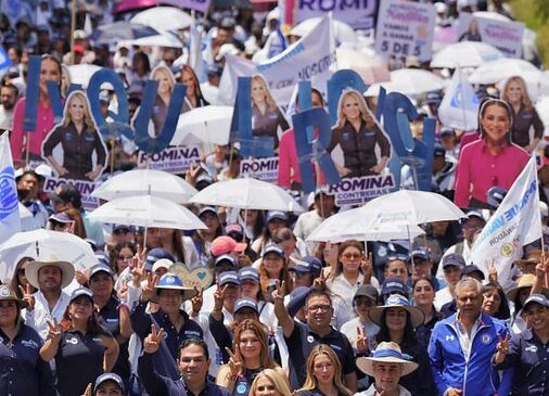 CON LA FUERZA Y EL ÁNIMO DE LA VICTORIA, ENRIQUE VARGAS ENCABEZA CAMINATA EN HUIXQUILUCAN