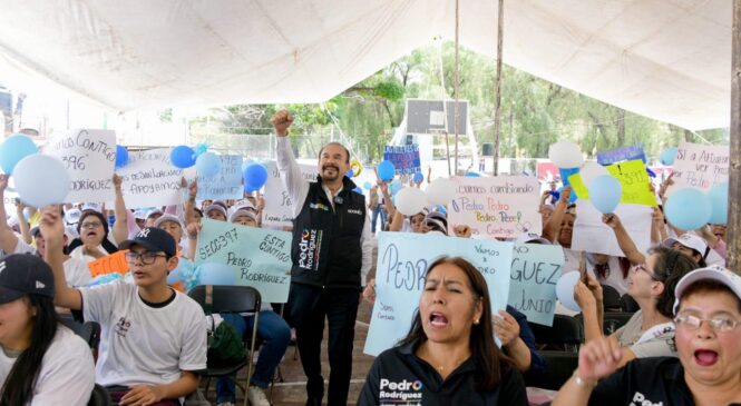 PEDRO RODRÍGUEZ SE COMPROMETE A ILUMINAR ATIZAPÁN AL 100 POR CIENTO