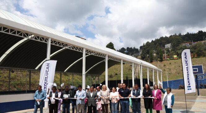 ENTREGA HUIXQUILUCAN TECHUMBRE DE LA CANCHA DE FUTBOL DEL DEPORTIVO “SAN MARTÍN”