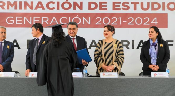 SE COMPROMETE TONY RODRÍGUEZ A CONTINUAR FORTALECIENDO LA EDUCACIÓN EN TLALNEPANTLA