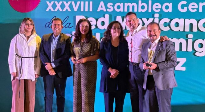 OTORGAN A PEDRO RODRÍGUEZ PREMIO CIUDAD AMIGA DE LA NIÑEZ ‘POR UN ATIZAPÁN SIN TRABAJO INFANTIL’