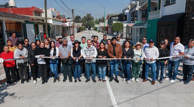 GOBIERNO DE PEDRO RODRÍGUEZ Y CIUDADANÍA UNIDOS POR CALLES DIGNAS CON EL PROGRAMA 50/50 EN LOMAS DE ATIZAPÁN