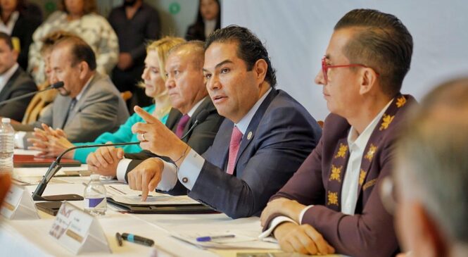 EL SENADOR ENRIQUE VARGAS ASEGURA QUE MÉXICO NECESITA MANDAR SEÑALES POSITIVAS AL EMPRESARIADO NACIONAL Y EXTRANJERO PARA INVERTIR EN EL PAÍS