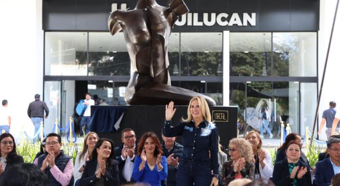 DEVELA HUIXQUILUCAN ESCULTURA DE JOSÉ SACAL EN EL AUDITORIO MUNICIPAL