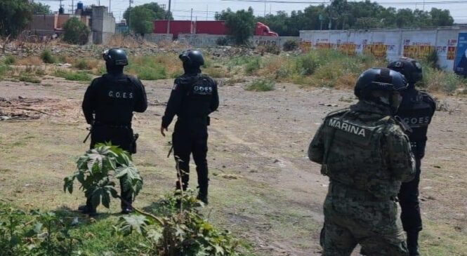EVITAN POLICÍAS DE ECATEPEC Y MARINA DESPOJO DE PREDIO MUNICIPAL