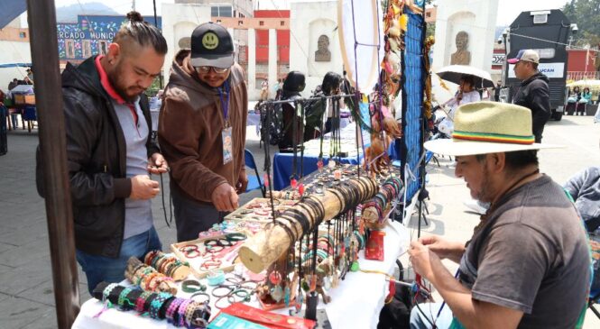 CONSERVA HUIXQUILUCAN IDENTIDAD Y TRADICIONES CON EL IMPULSO AL TURISMO Y ACTIVIDAD ARTESANAL