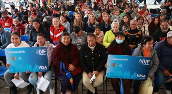 ENTREGA HUIXQUILUCAN APOYOS A MÁS DE 11 MIL PERSONAS EN SITUACIÓN VULNERABLE