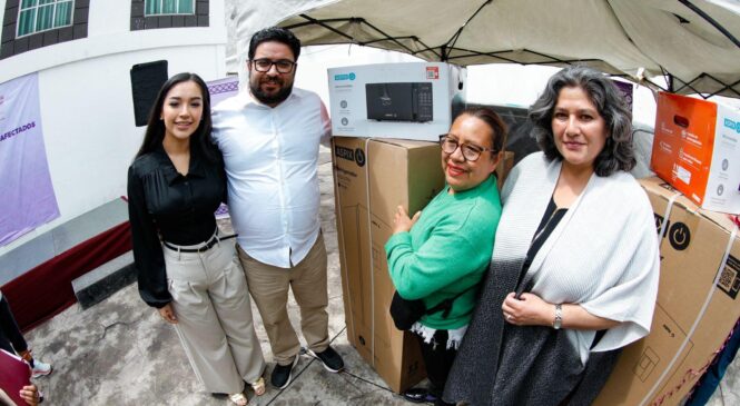 ENTREGA GOBIERNO DE NAUCALPAN APOYOS A AFECTADOS POR DEMOLICIÓN DEL EDIFICIO DE AMPLIACIÓN BENITO JUÁREZ