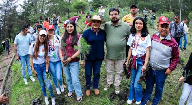FIRMA ISAAC MONTOYA CONVENIOS DE COLABORACIÓN EN MATERIA AMBIENTAL