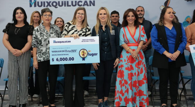 ARTISTAS PLASMAN SU TALENTO EN MARIPOSAS GIGANTES EN “HUIXQUILUCAN CON ARTE 2025”