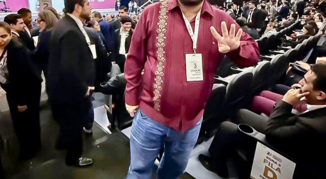 ISAAC MONTOYA ASISTE AL SEGUNDO INFORME DE LA GOBERNADORA DEL EDOMÉX, DELFINA GÓMEZ