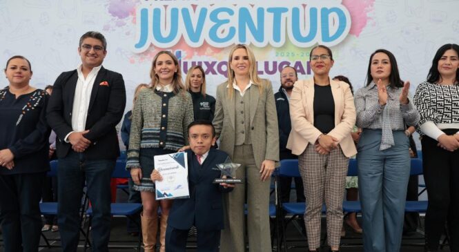 ENTREGA HUIXQUILUCAN “PREMIO MUNICIPAL DE LA JUVENTUD 2025”