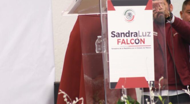 SENADORA SANDRA LUZ FALCÓN RINDE PRIMER INFORME EN SU NATAL TEXCOCO
