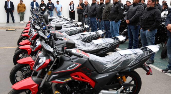 RECIBE HUIXQUILUCAN DONACIÓN DE MOTOS PARA AGILIZAR LA RESPUESTA A LA CIUDADANÍA EN SITUACIONES DE RIESGO