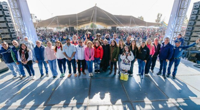 PEDRO RODRÍGUEZ CELEBRA EL DÍA DE REYES CON MÁS DE 10 MIL ATIZAPENSES