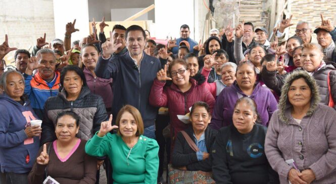 LUIS MONTAÑO ESCUCHA A VECINOS DE CERRO MADRID Y LOMAS DE SAN MIGUEL EN ATIZAPÁN