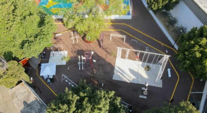 REHABILITA GOBIERNO DE TLALNEPANTLA MÓDULO DEPORTIVO EN SANTA MARÍA TLAYACAMPA